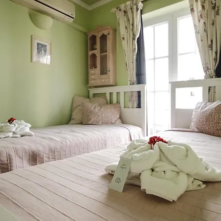 Two Bed Old Village E007 Apartment *